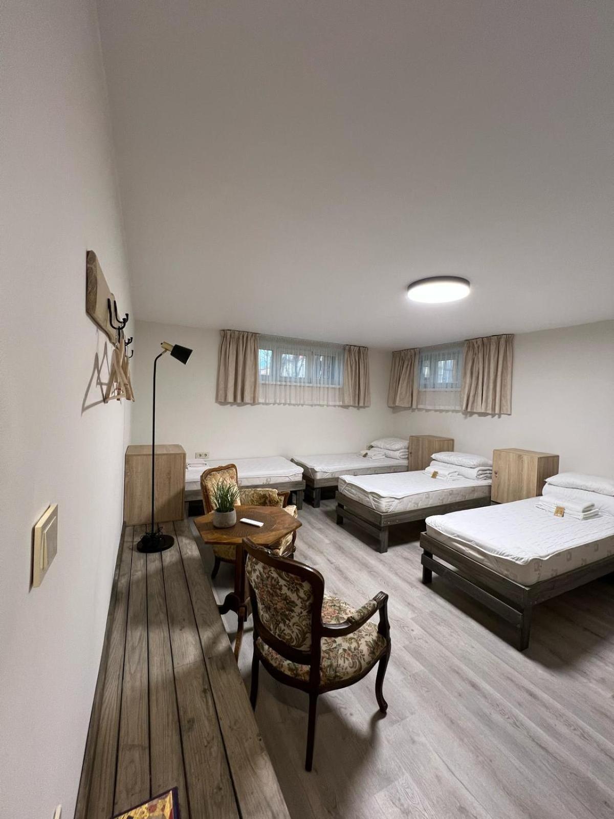 Kubu Ground Floor Rooms ไคลเพดา ภายนอก รูปภาพ